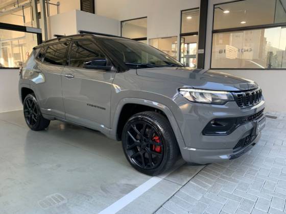 JEEP COMPASS 2.0 HURRICANE 4 TURBO GASOLINA BLACKHAWK AT9 JEEP COMPASS 2.0 HURRICANE 4 TURBO GASOLINA BLACKHAWK AT9